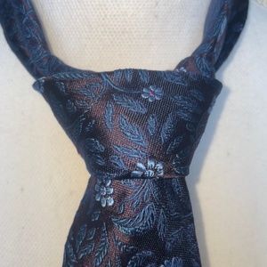 Thomas Pink Paisley Floral Tie